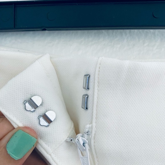 OAK + FORT Elegant White Wide-Leg Pants - Picture 7 of 16